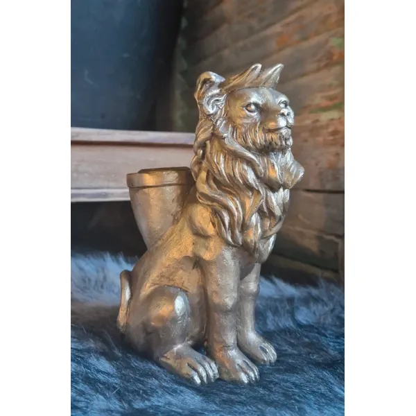 Gouden kandelaar leeuw