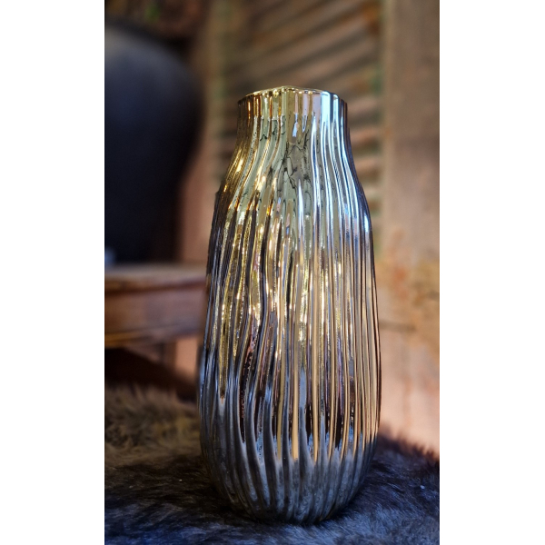 Prachtige smalle gouden vaas