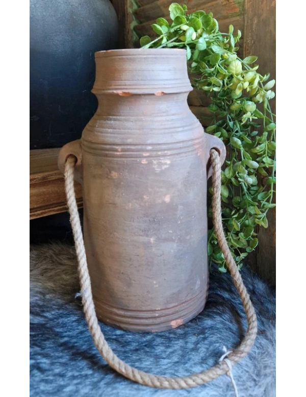 Nepalese pot